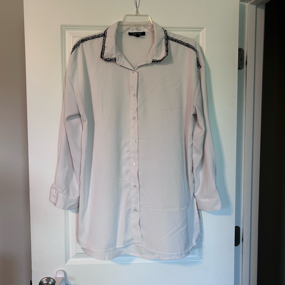 Ellen Tracy Black and White Button Down Tunic